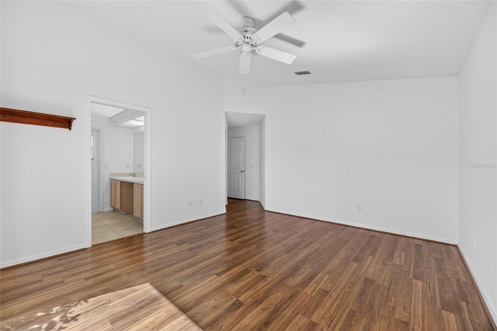 BLOOMINGDALE EAST - Residential