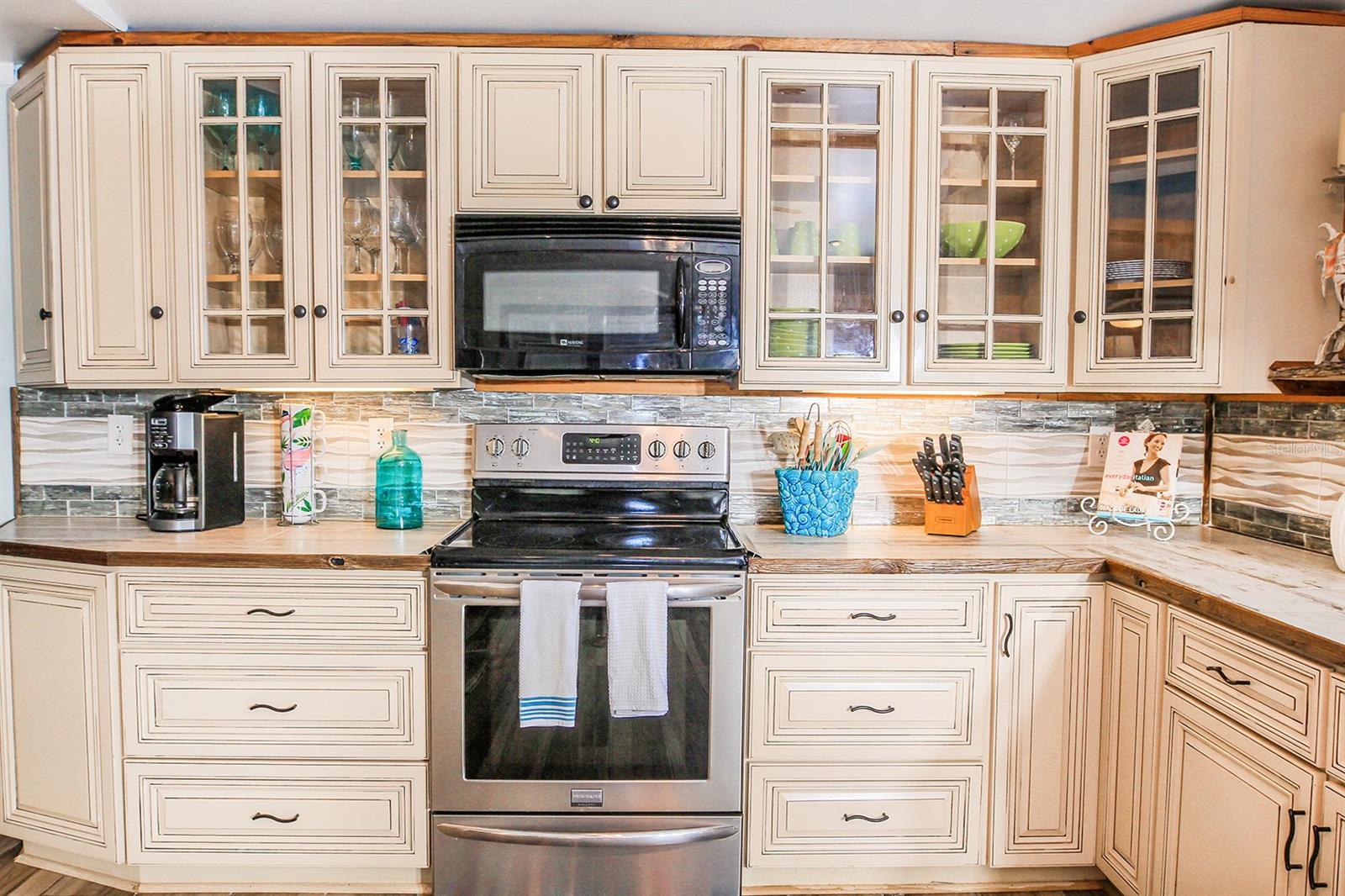 NORTH BAYPORT - Residential