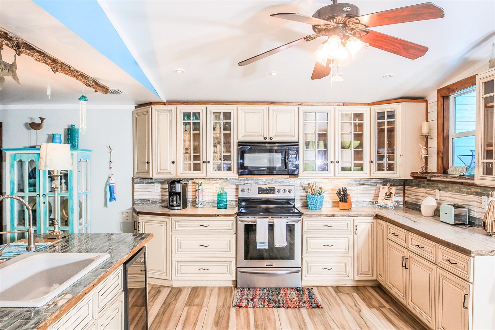 NORTH BAYPORT - Residential