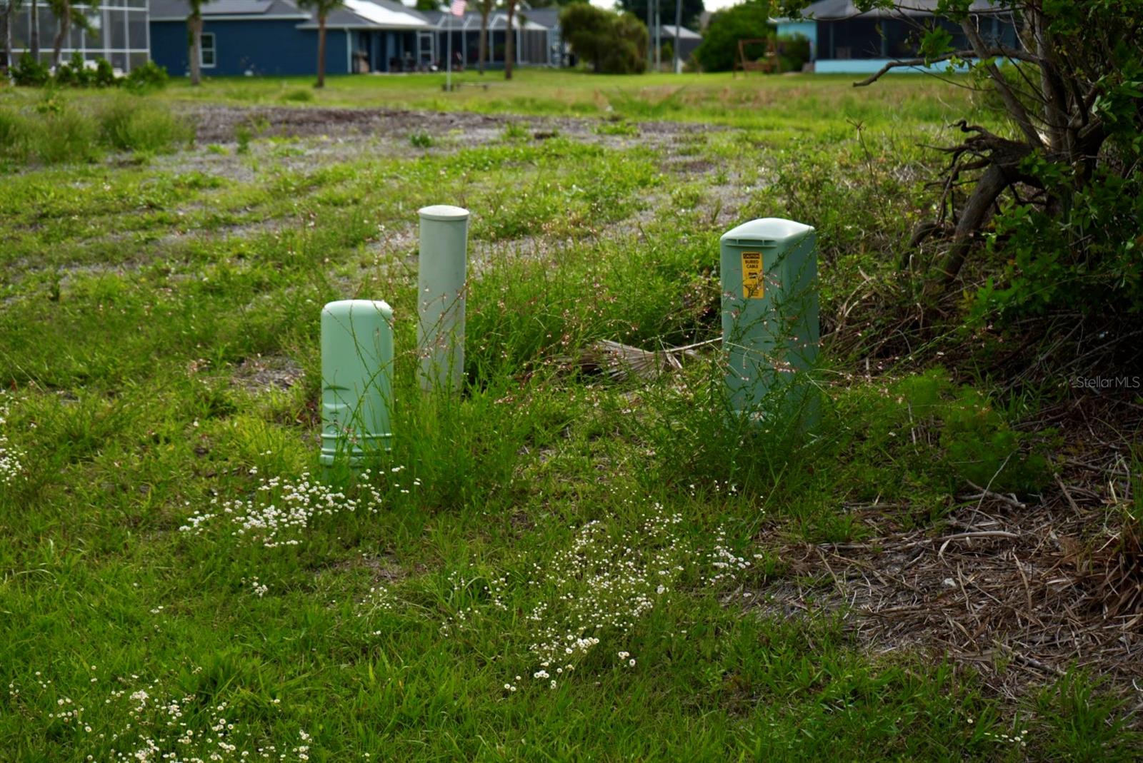 ROTONDA LAKES - Land