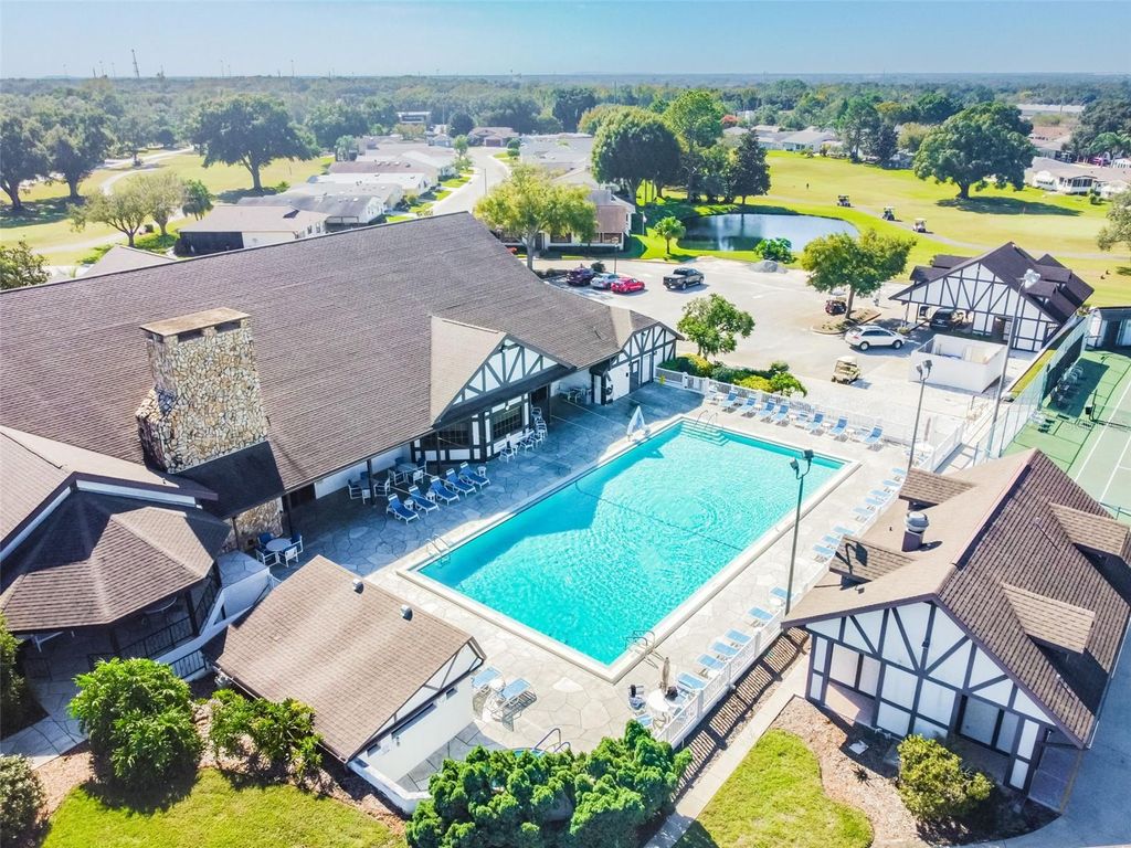 Photo of 2324 Sea Island Circle S, Lakeland, FL 33810 (MLS # L4955169)