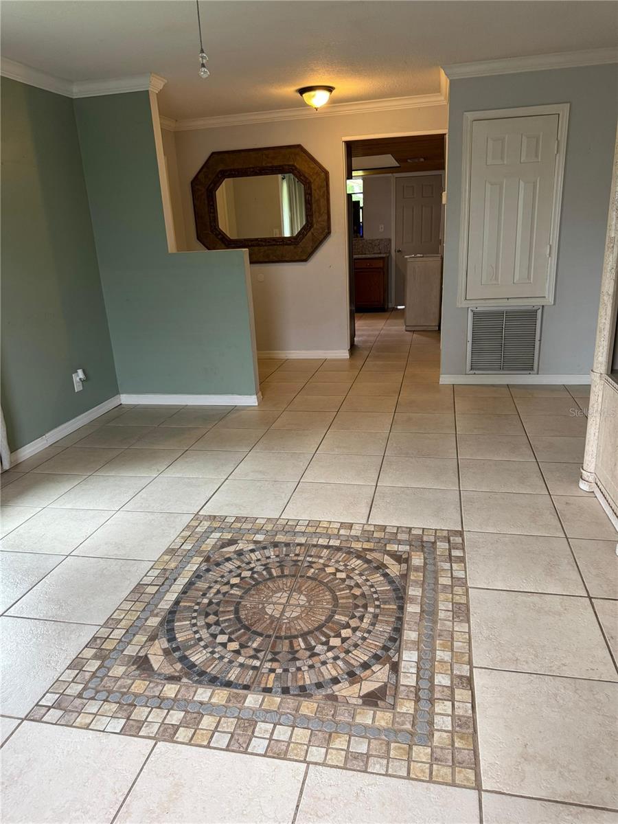 DIXIE HEIGHTS UNIT 2 - Residential Lease