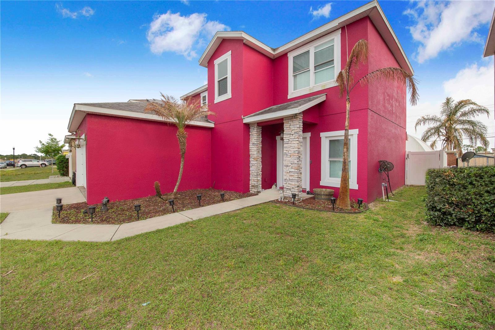 DUNDEE STATION - Residential