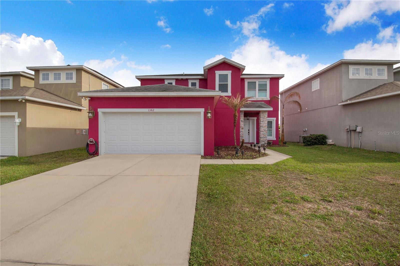 DUNDEE STATION - Residential