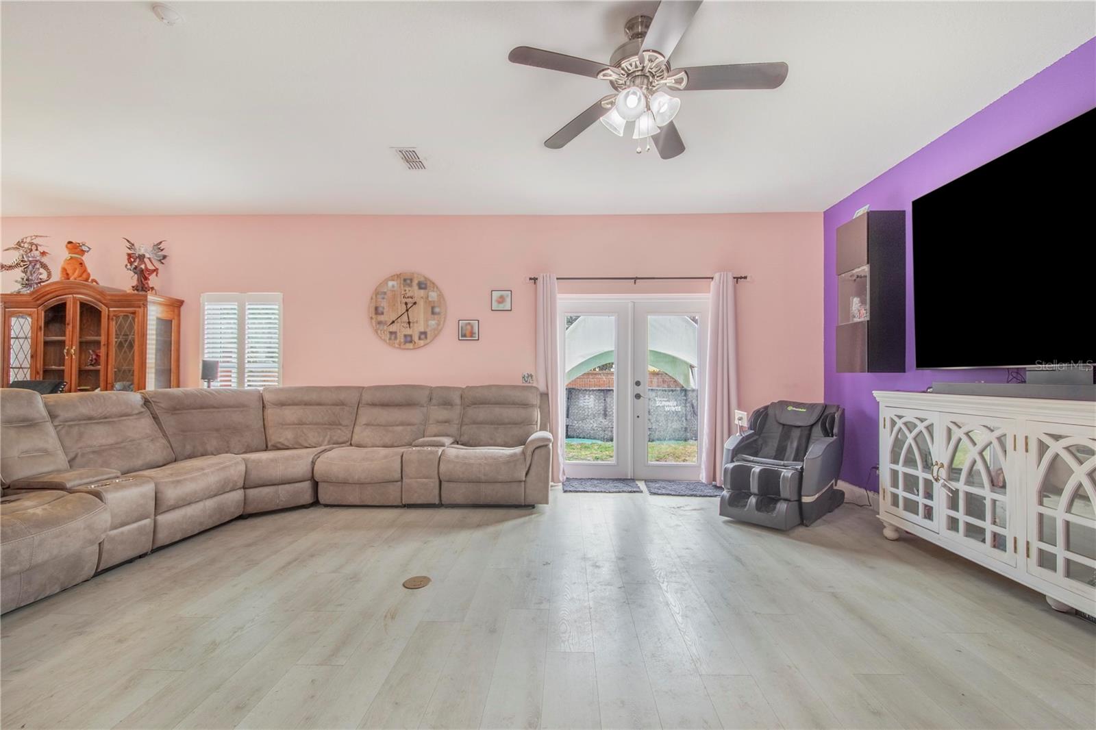 DUNDEE STATION - Residential