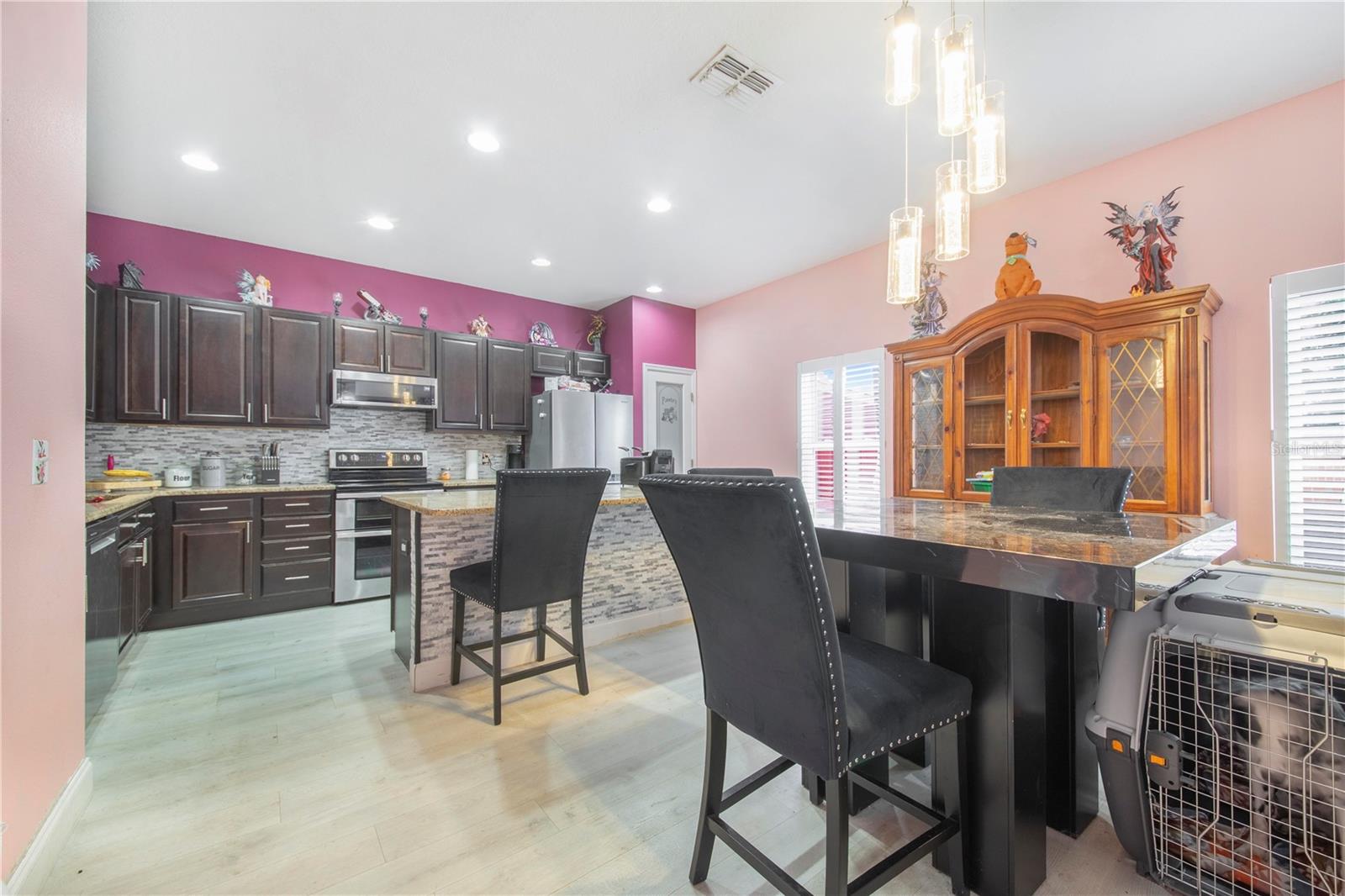 DUNDEE STATION - Residential