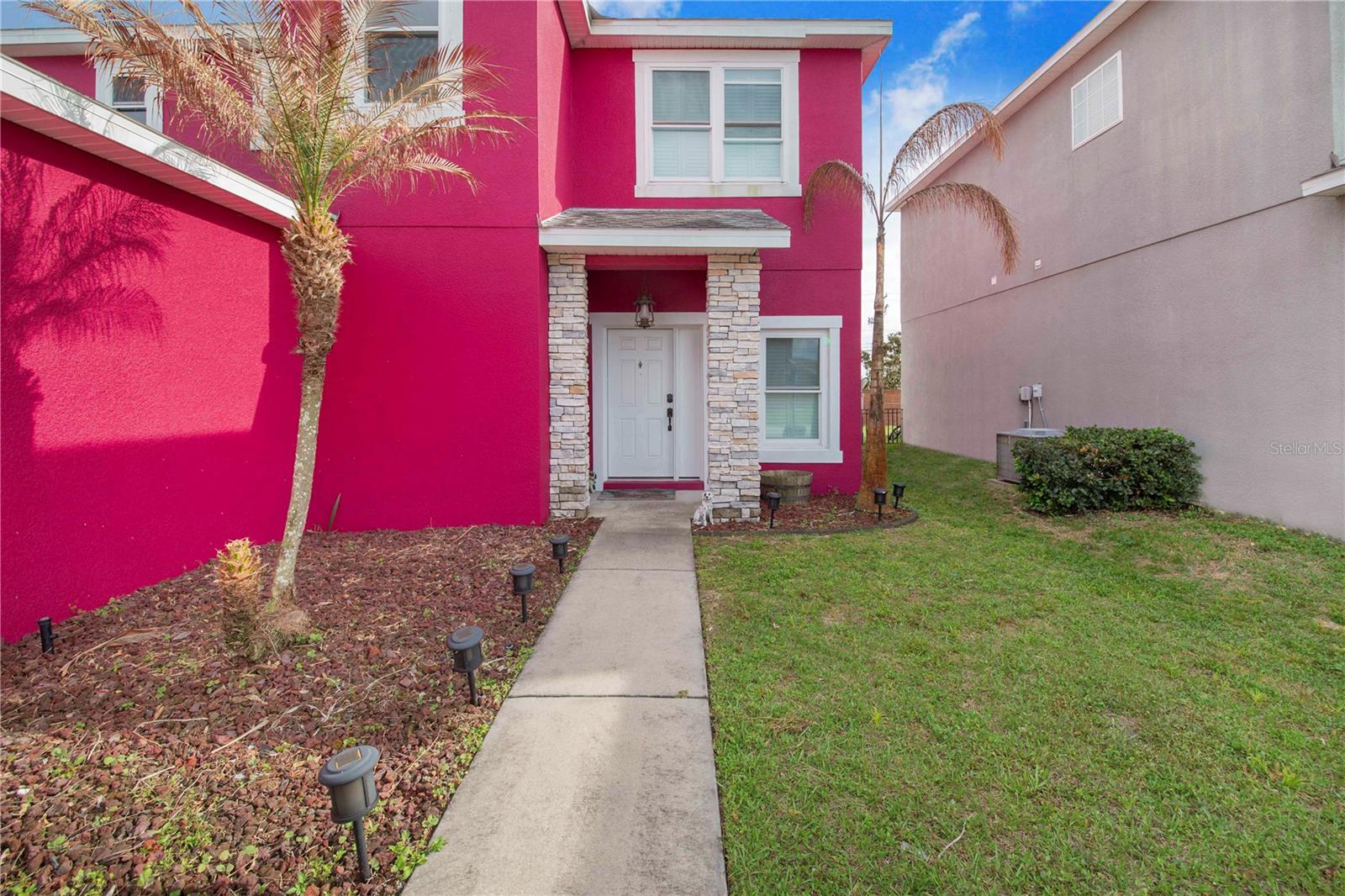 DUNDEE STATION - Residential