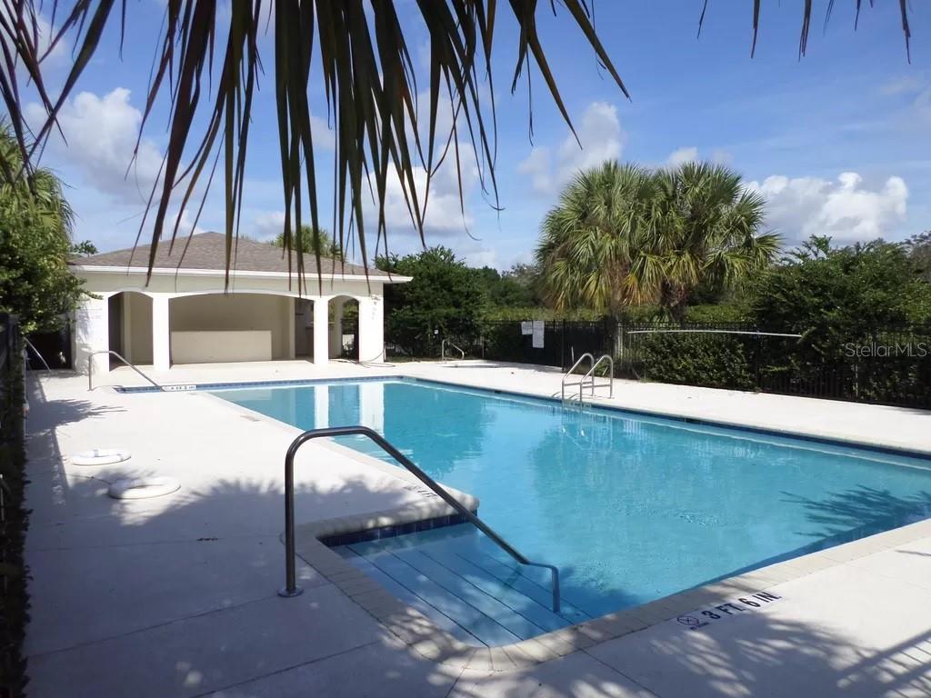 LAS VILLAS AT KENILWORTH - Residential