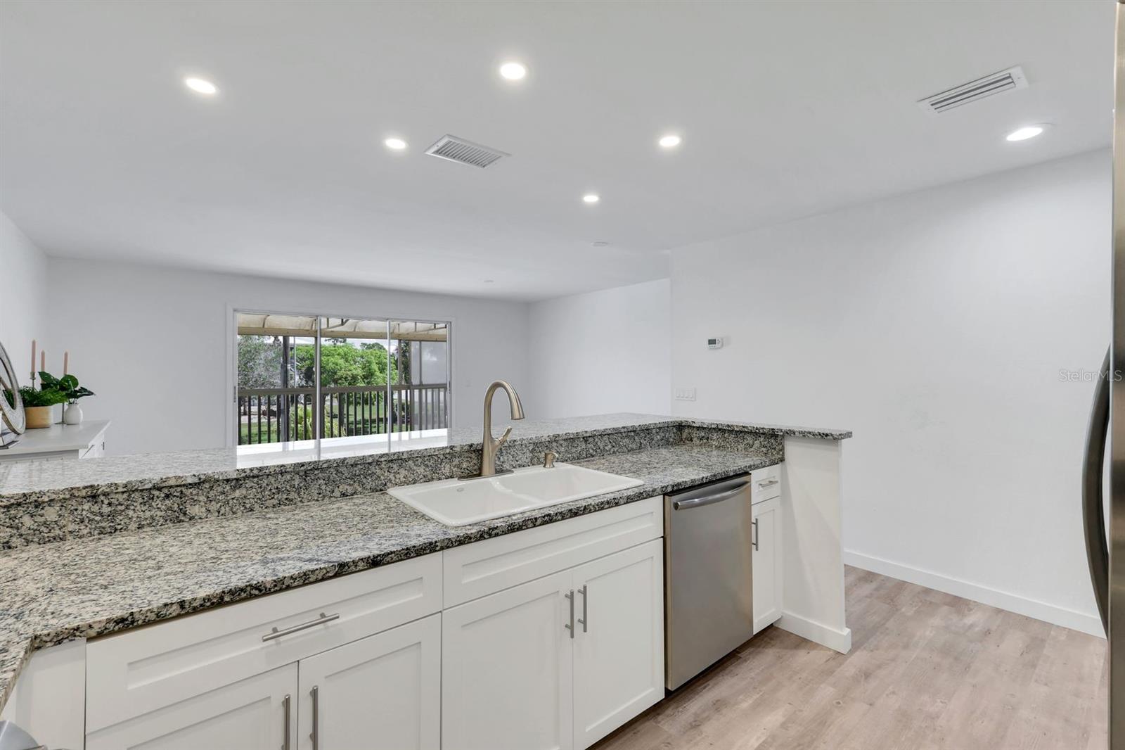 FIDDLERS GREEN 02 PH 03 BLDG 03 - Residential
