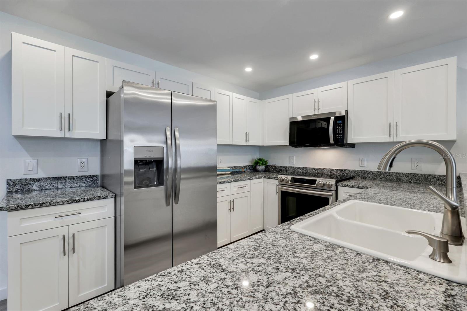 FIDDLERS GREEN 02 PH 03 BLDG 03 - Residential
