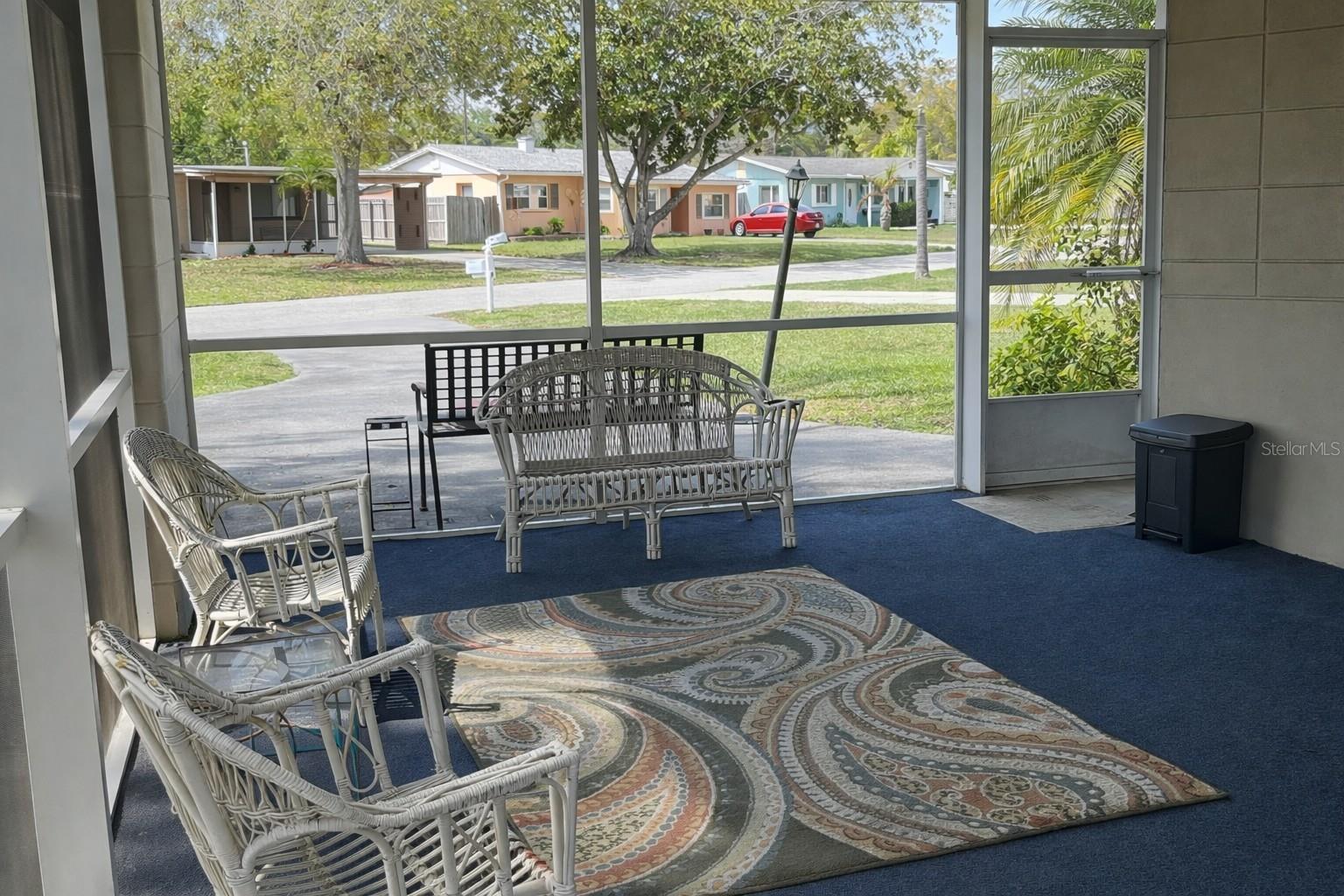 SEMINOLE GARDENS - Residential