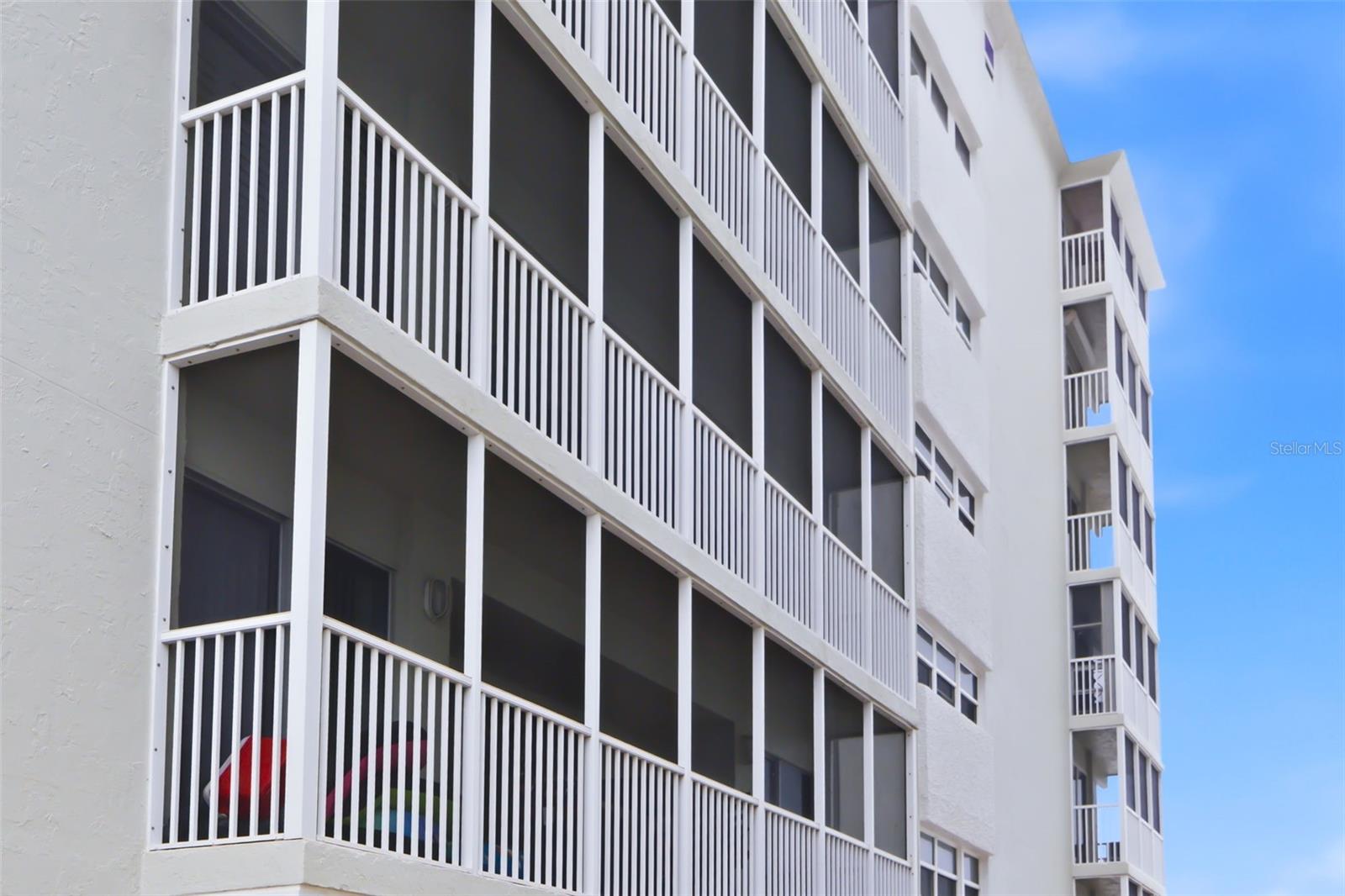 CRESCENT ARMS - Residential