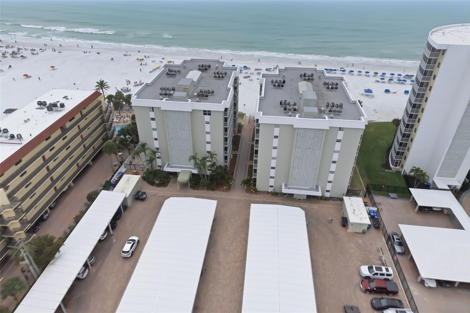 CRESCENT ARMS - Residential