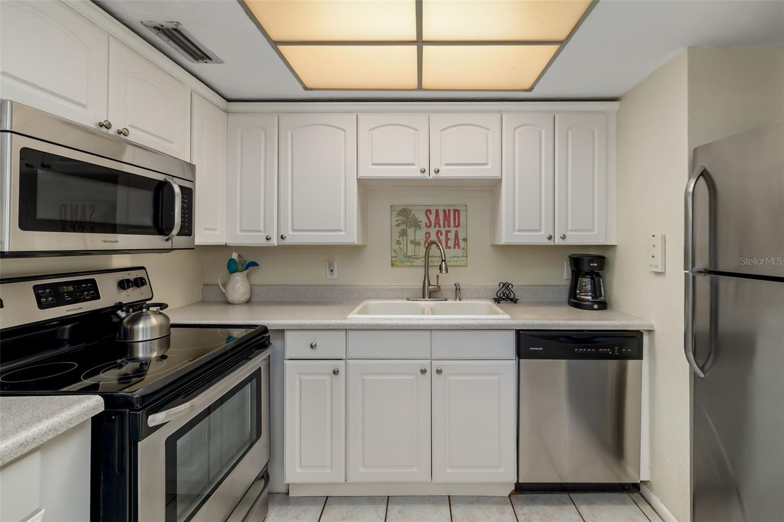 CRESCENT ARMS - Residential