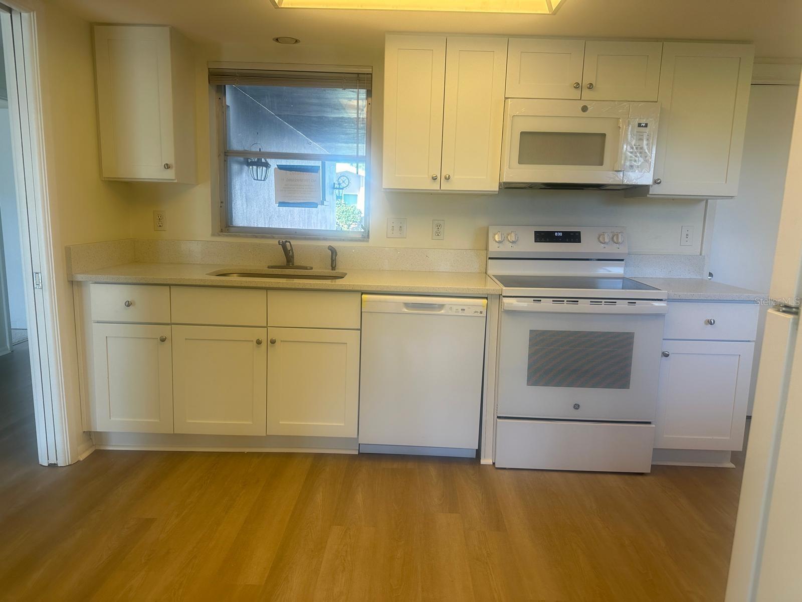 3280 SOUTHFIELD LANE 804
