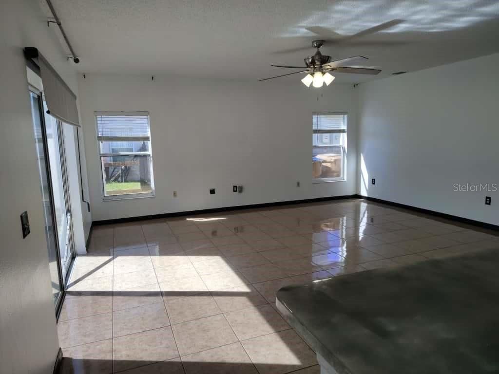 Photo of 4422 Evergreen Forest Loop, Kissimmee, FL 34758 (MLS # S5137200)