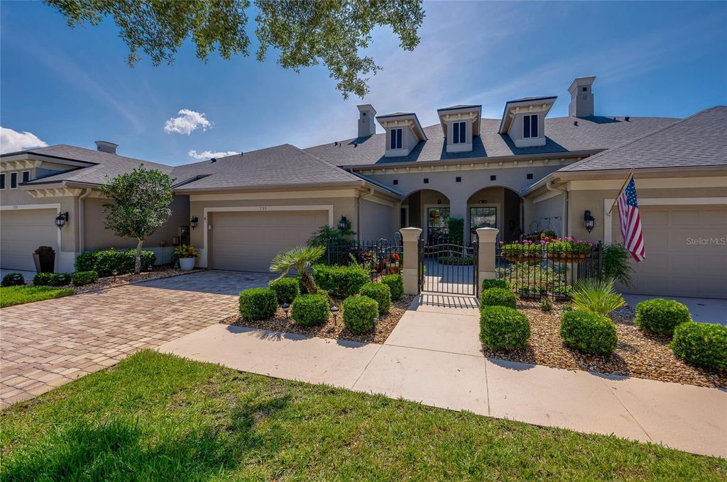 Photo of 735 Cobblestone Drive, Ormond Beach, FL 32174 (MLS # V4949906)