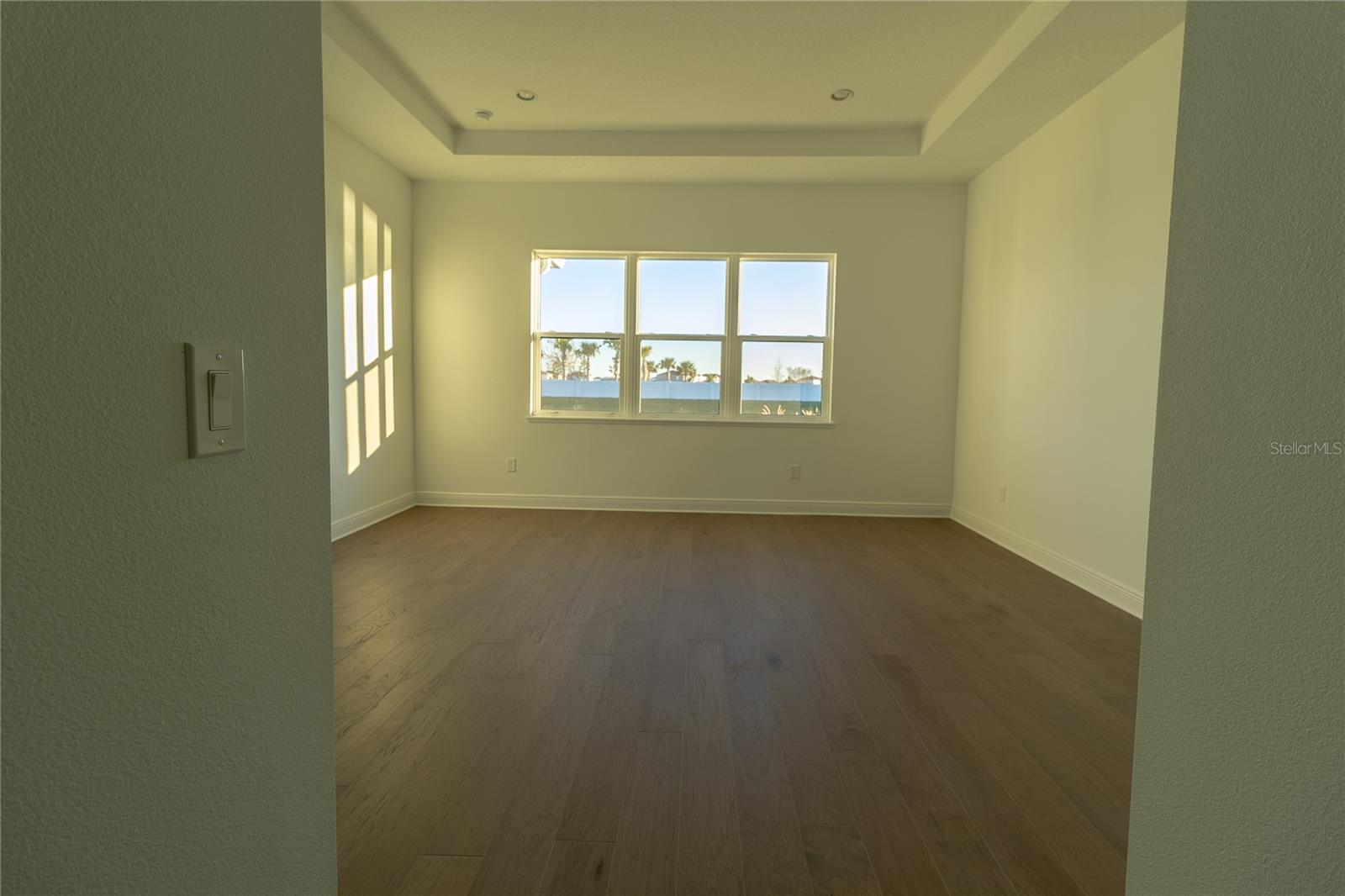 LAUREL POINTE PH 1 - Residential