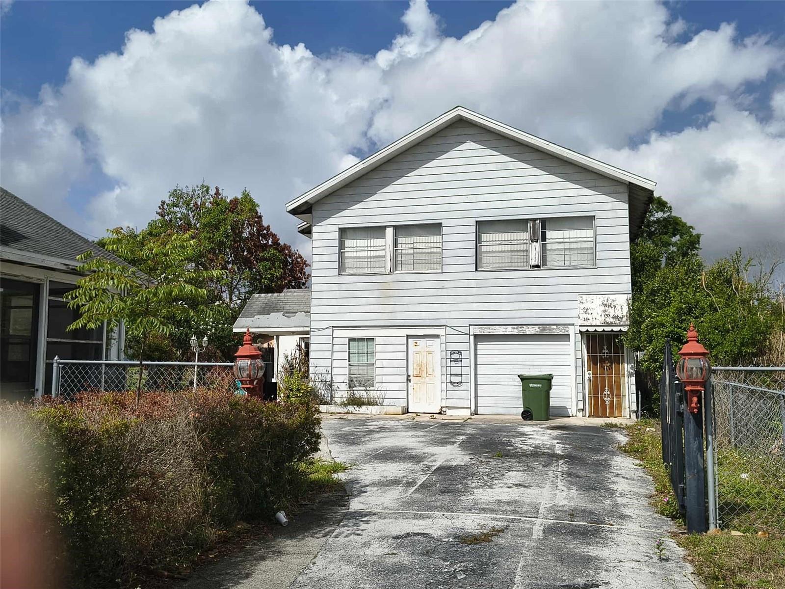 LEONARDS SUB - Residential