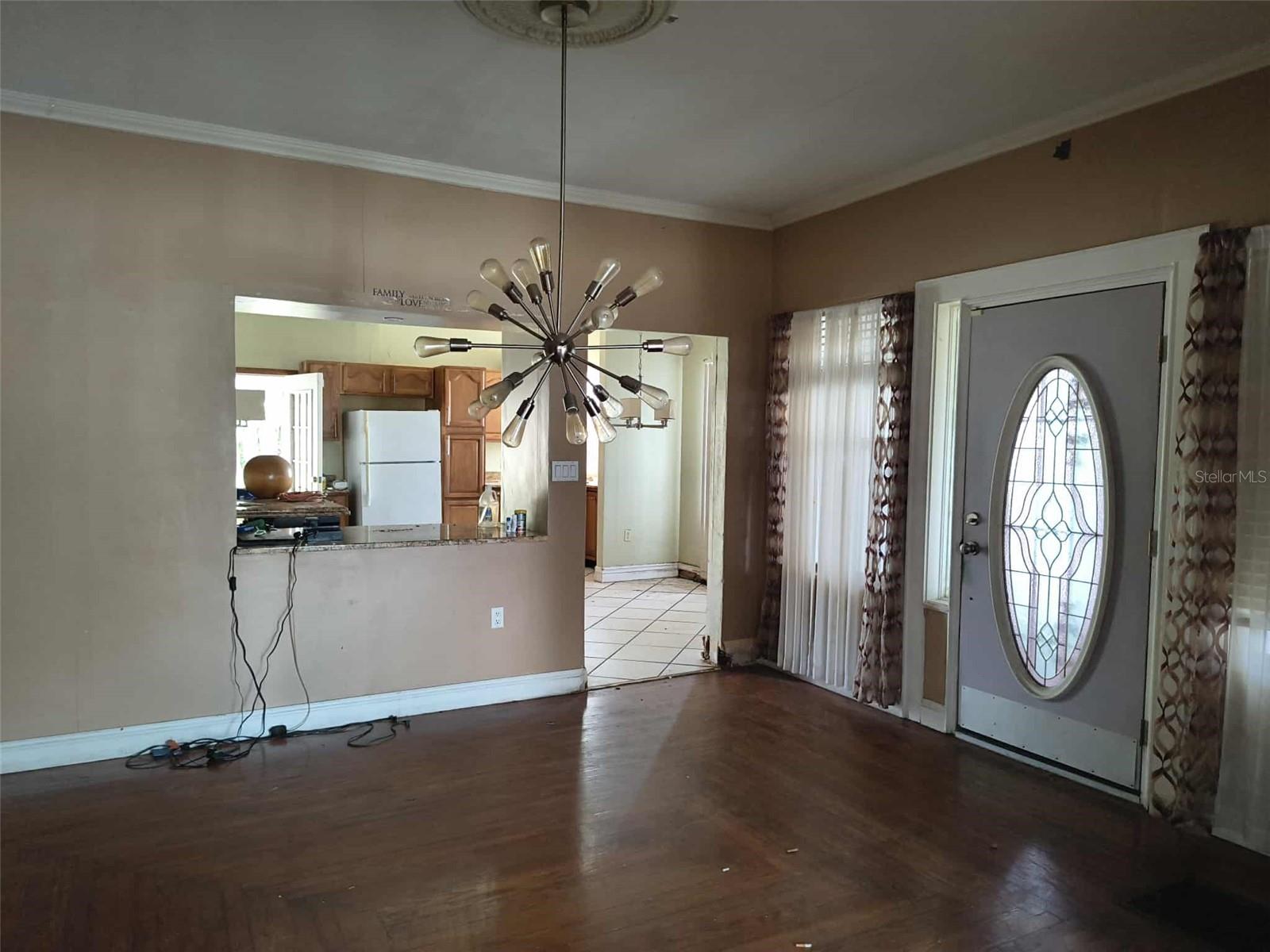 LEONARDS SUB - Residential