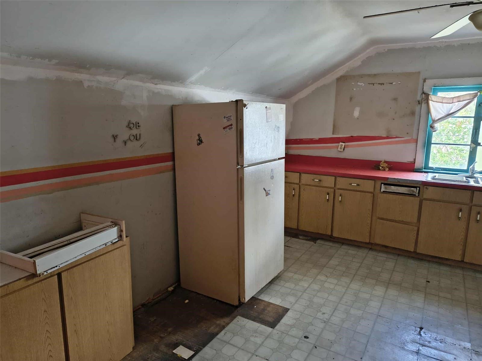 LEONARDS SUB - Residential