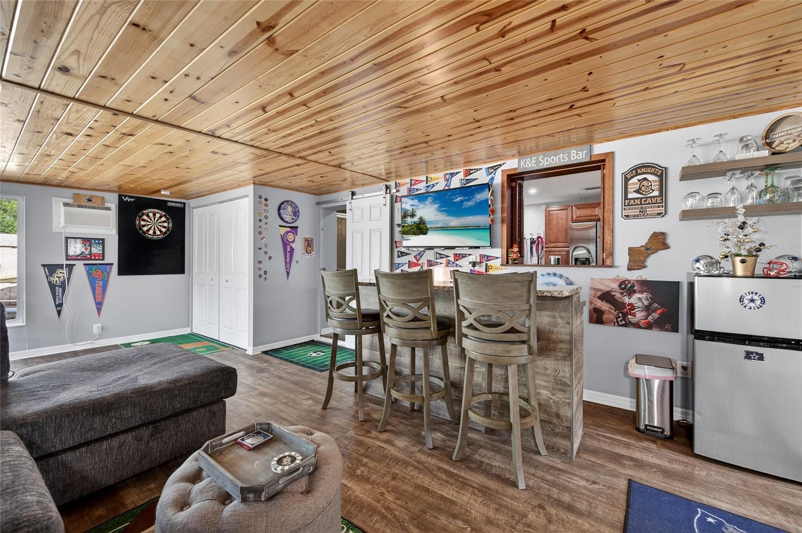 MENDALL HOMESTEAD - Residential