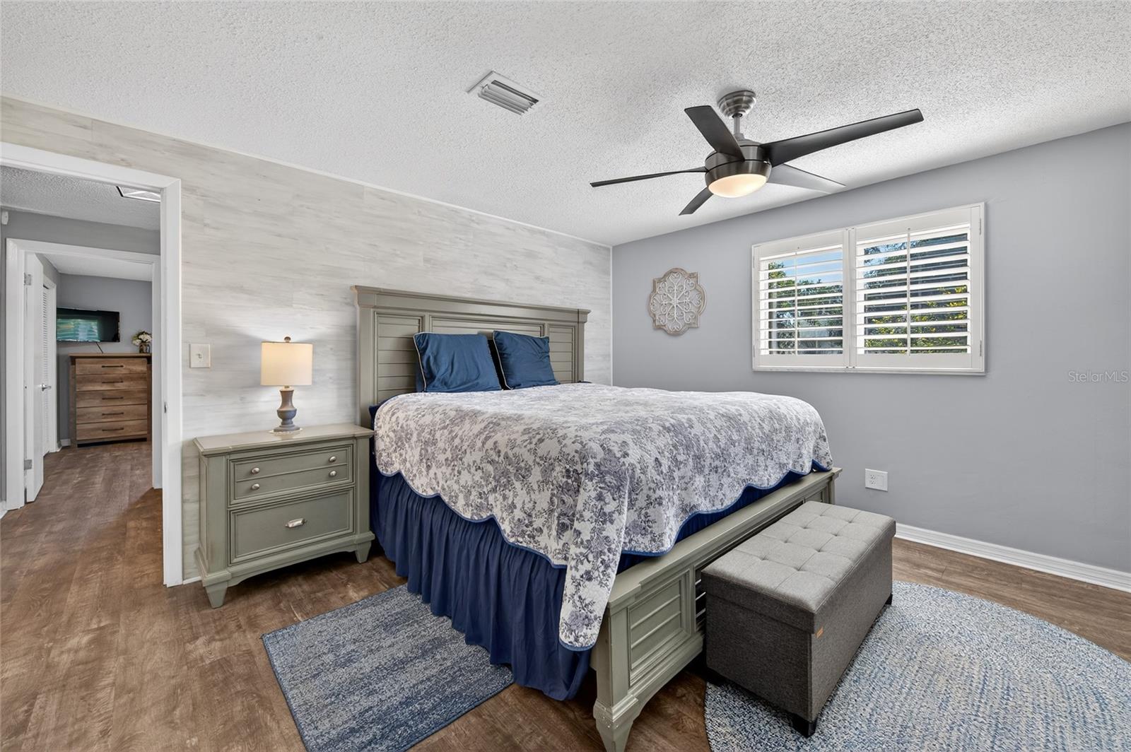 MENDALL HOMESTEAD - Residential