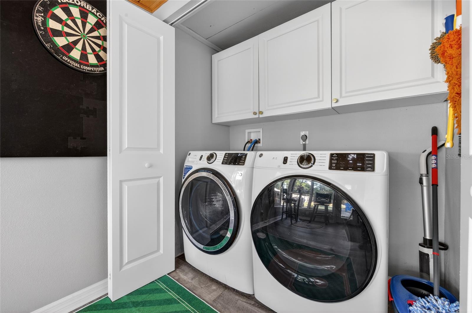 MENDALL HOMESTEAD - Residential