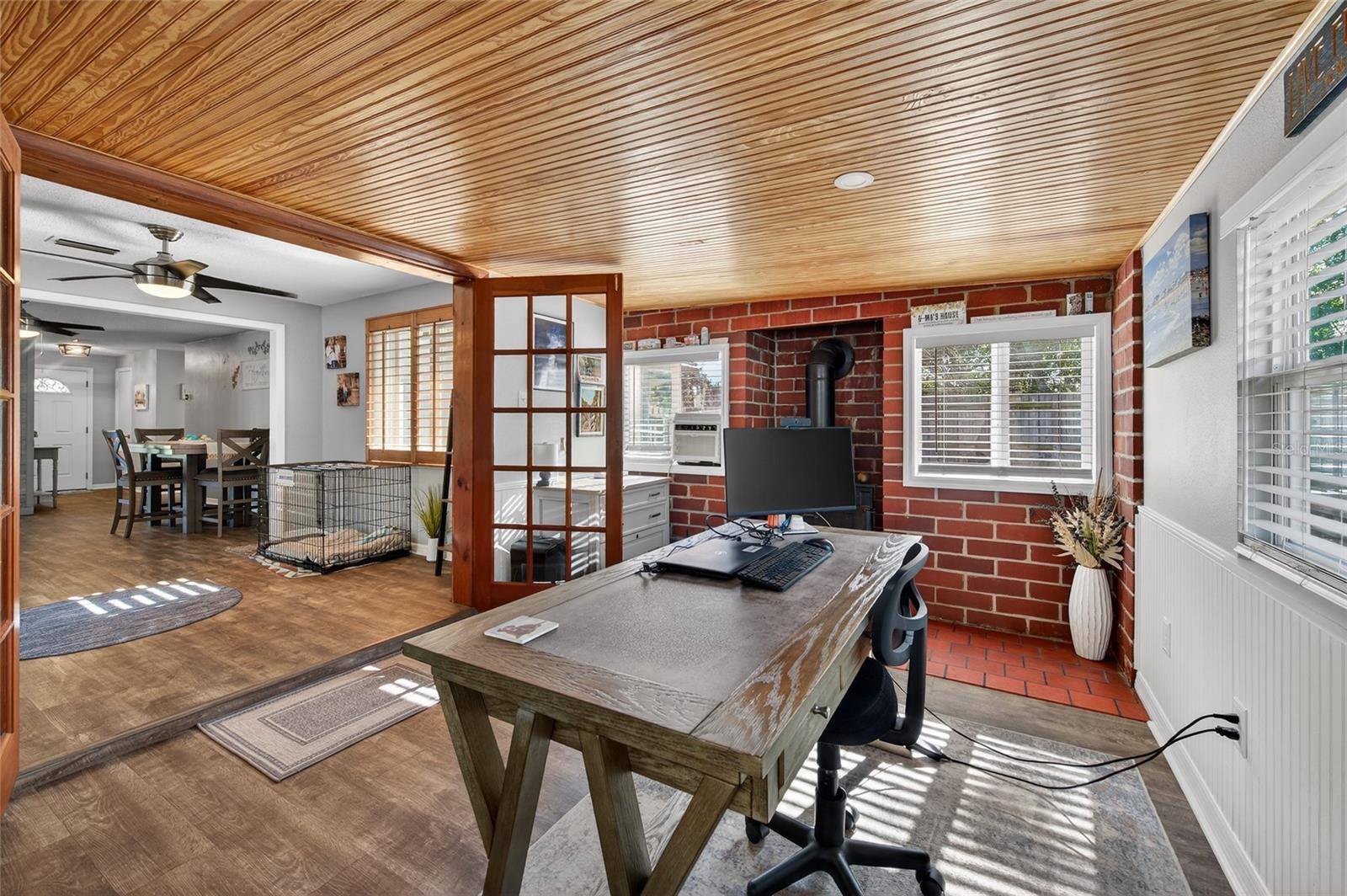 MENDALL HOMESTEAD - Residential