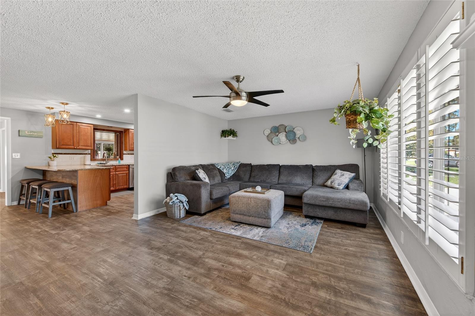 MENDALL HOMESTEAD - Residential