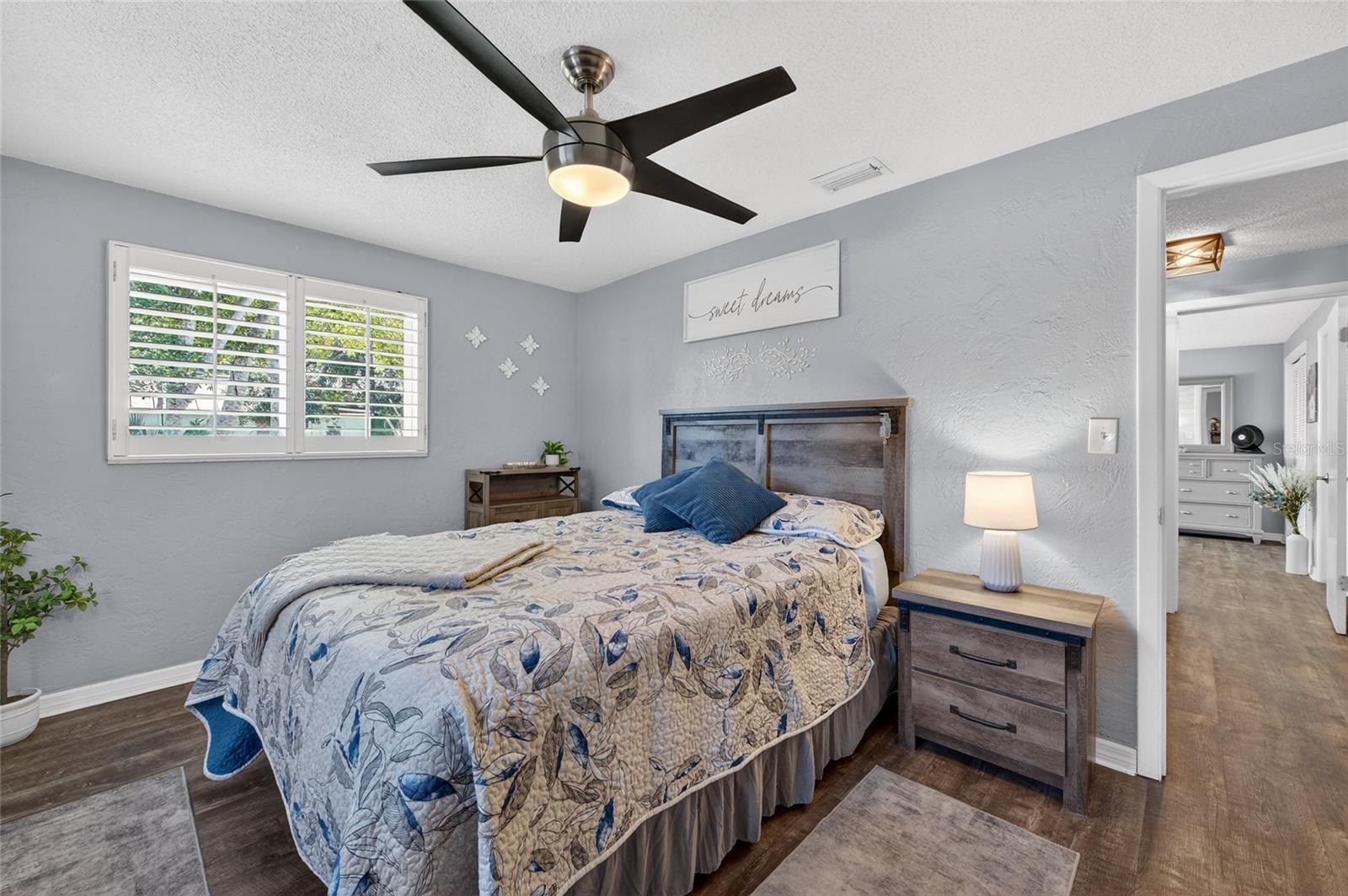 MENDALL HOMESTEAD - Residential