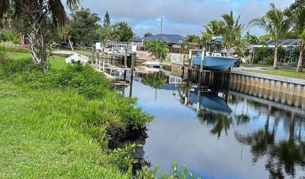 Photo of 152 Danforth Drive, Punta Gorda, FL 33980 (MLS # C7513794)