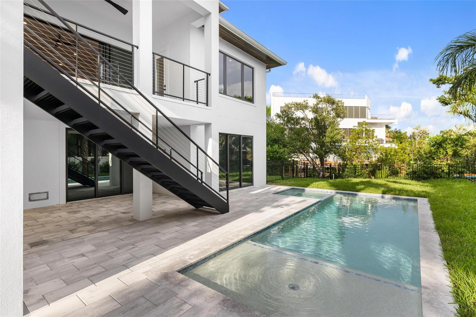 SIESTA REV OF - Residential