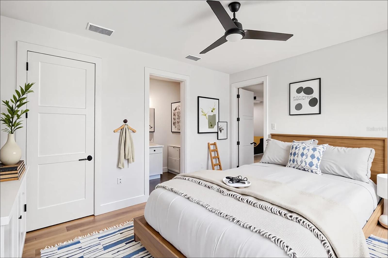 SIESTA REV OF - Residential