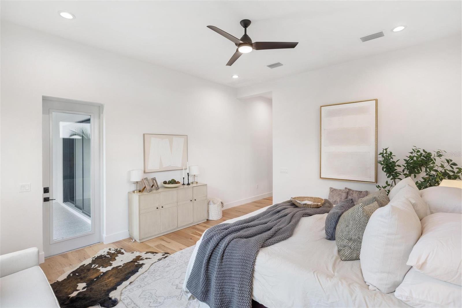 SIESTA REV OF - Residential