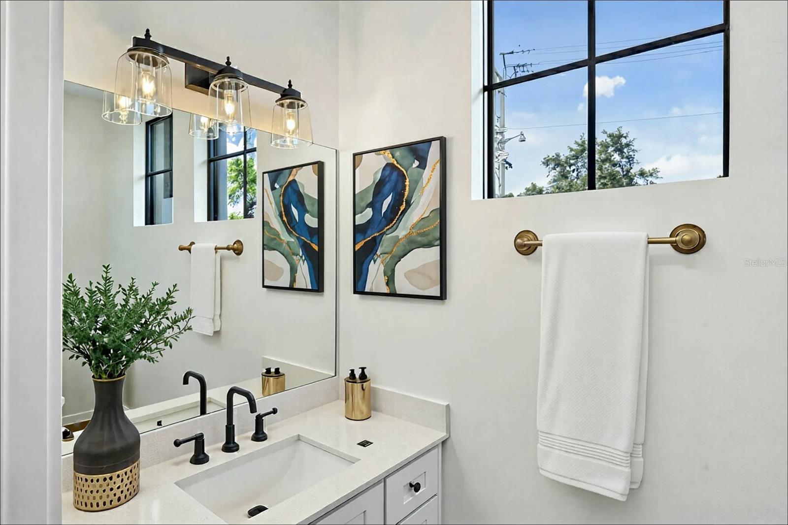 SIESTA REV OF - Residential