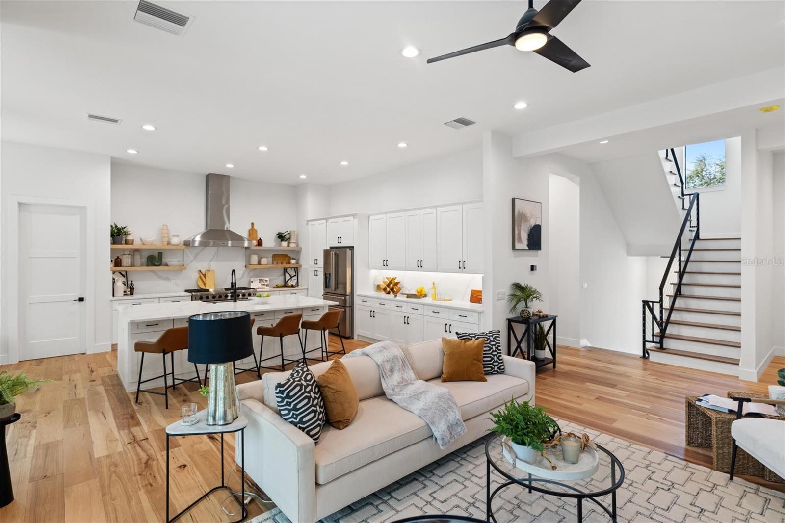 SIESTA REV OF - Residential