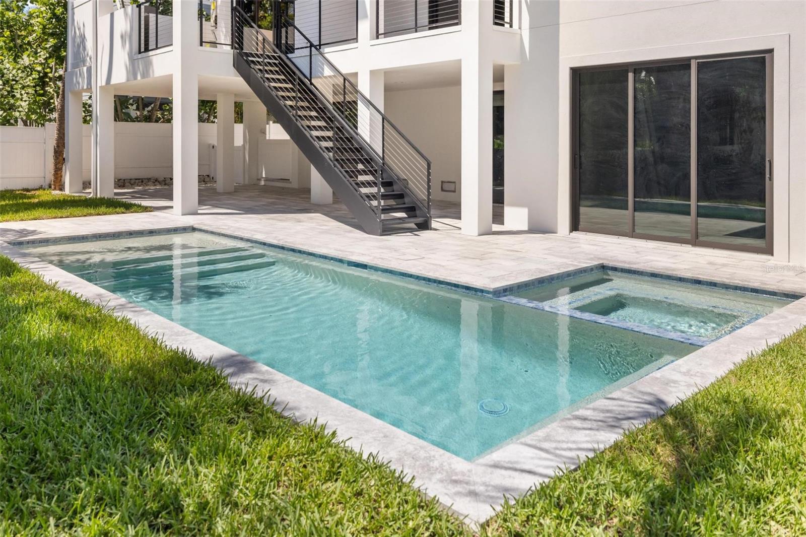 SIESTA REV OF - Residential