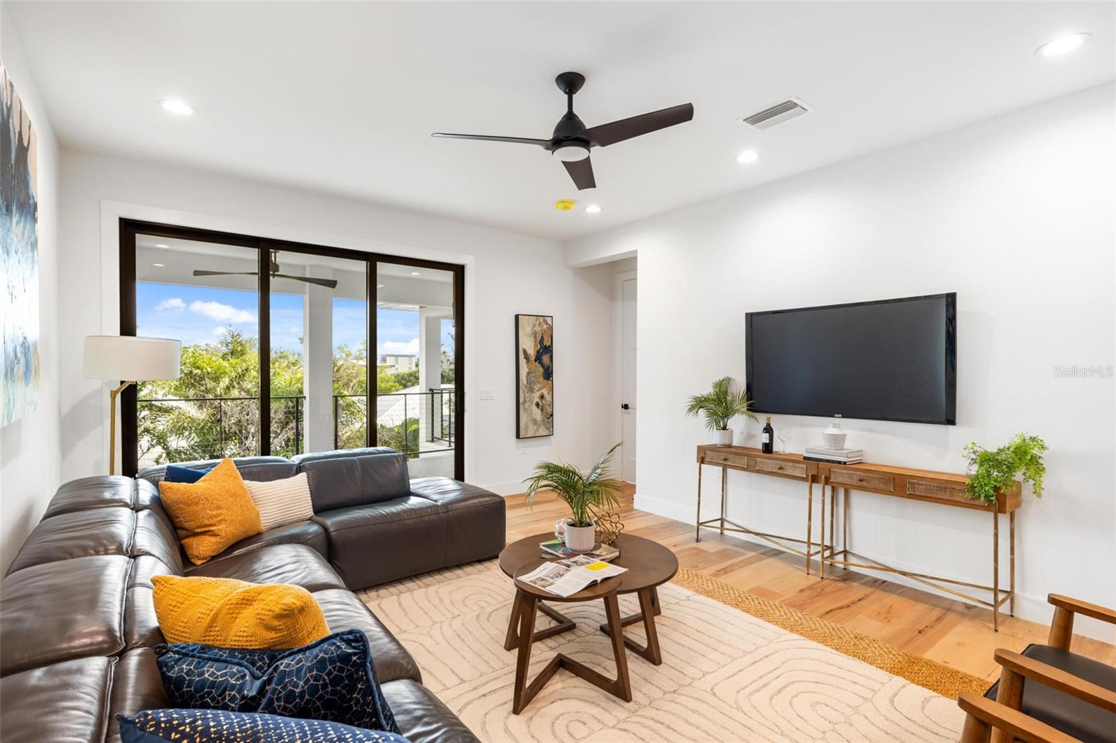 SIESTA REV OF - Residential