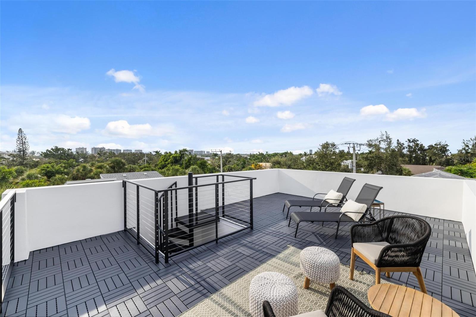 SIESTA REV OF - Residential