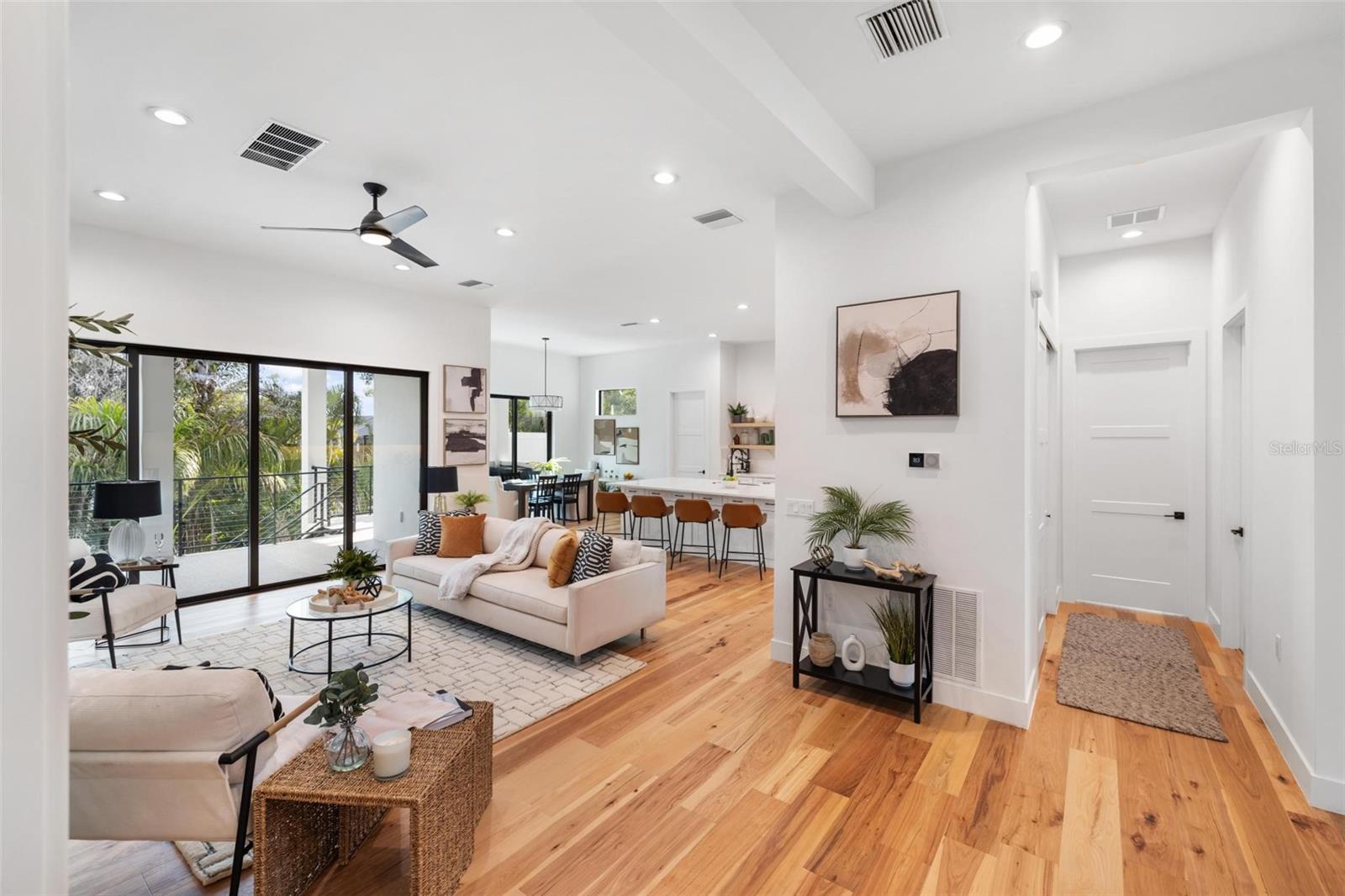 SIESTA REV OF - Residential