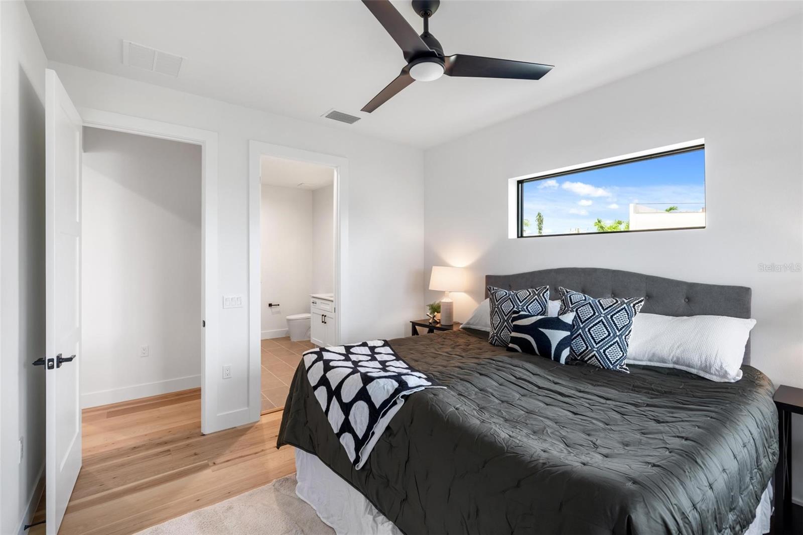 SIESTA REV OF - Residential