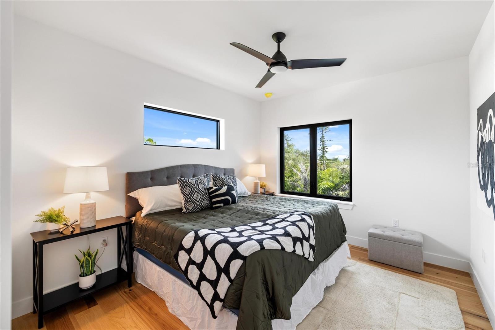 SIESTA REV OF - Residential