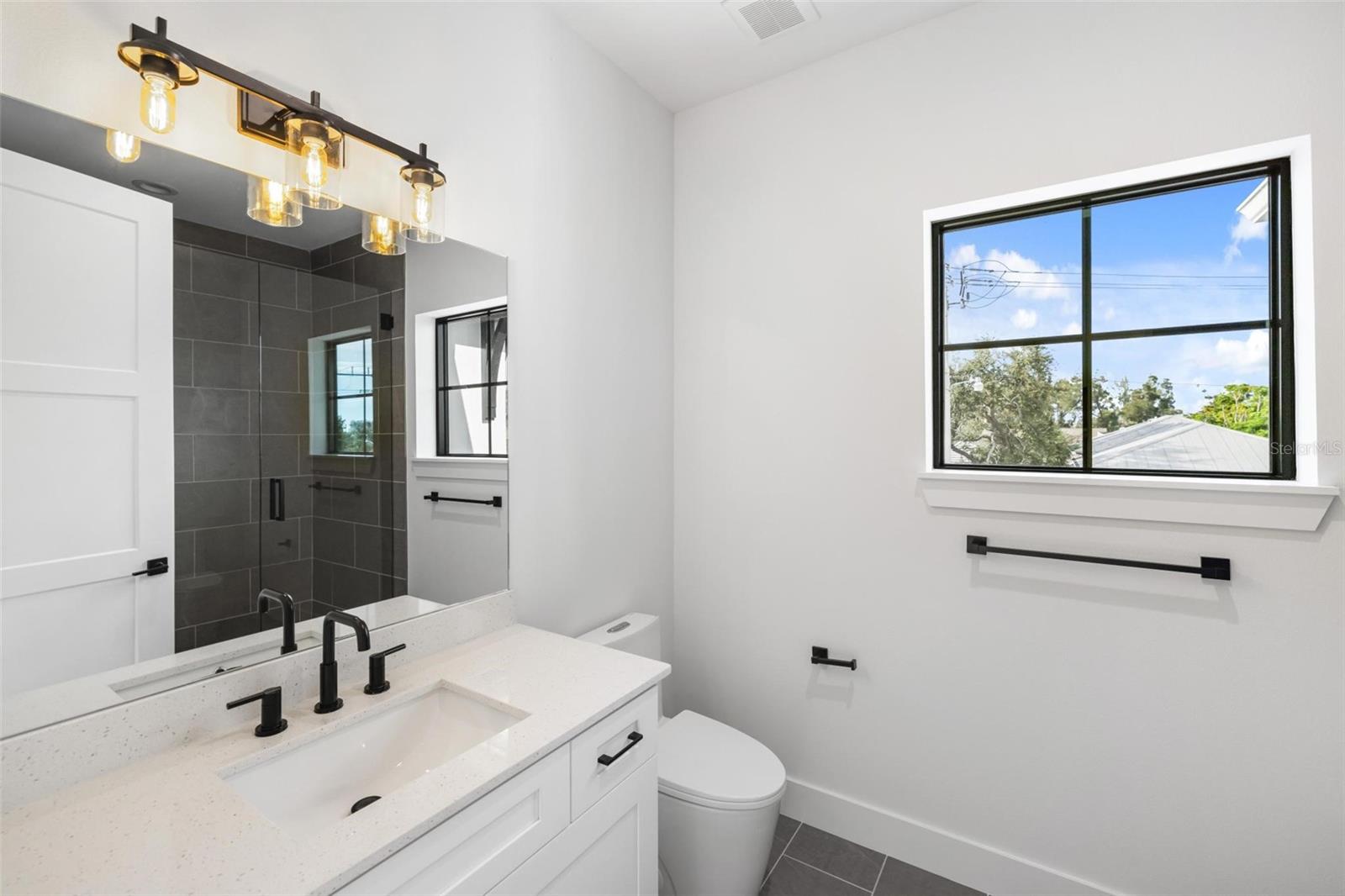 SIESTA REV OF - Residential