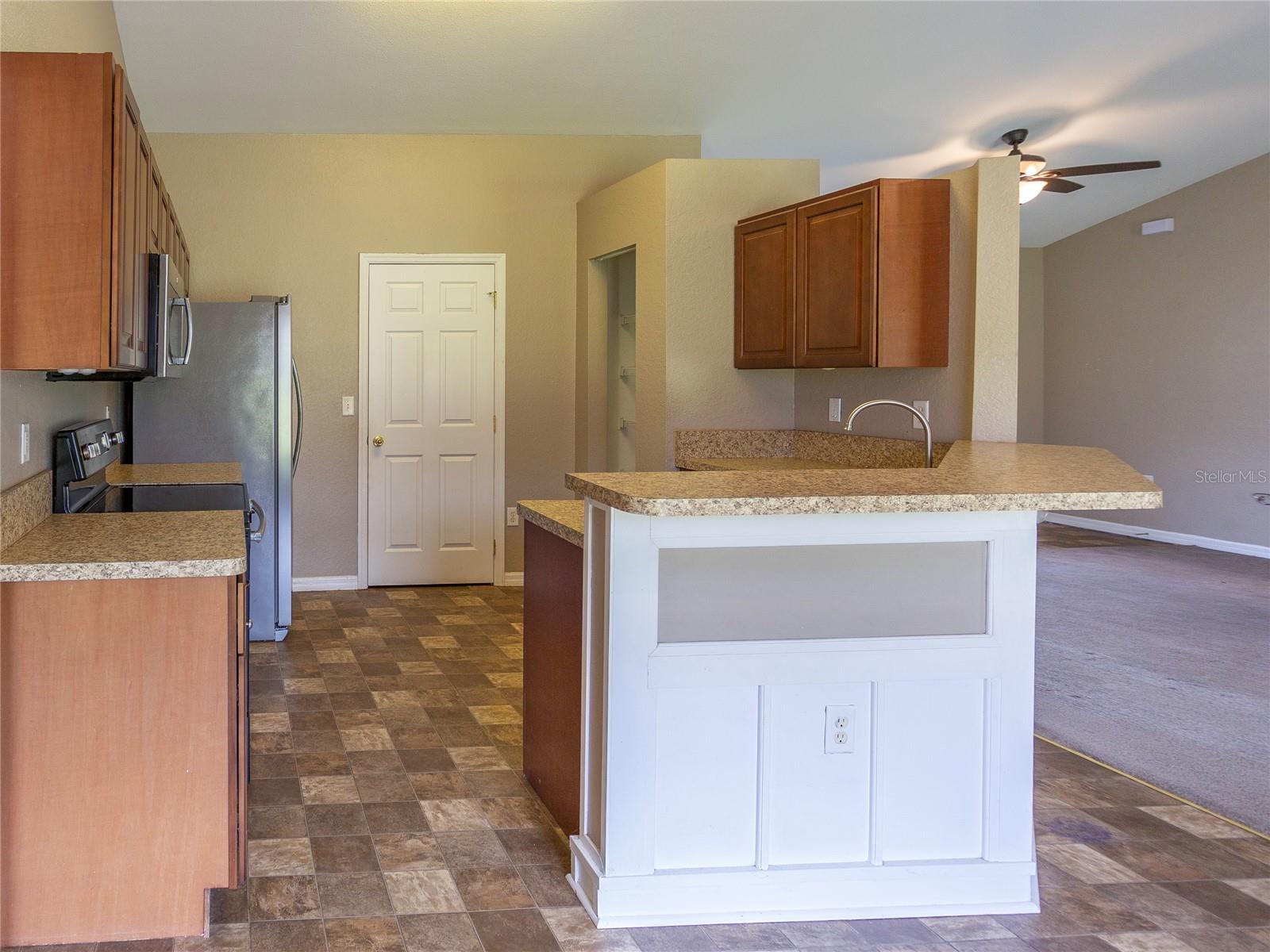 SILVER SPGS SHORES UN 25 - Residential