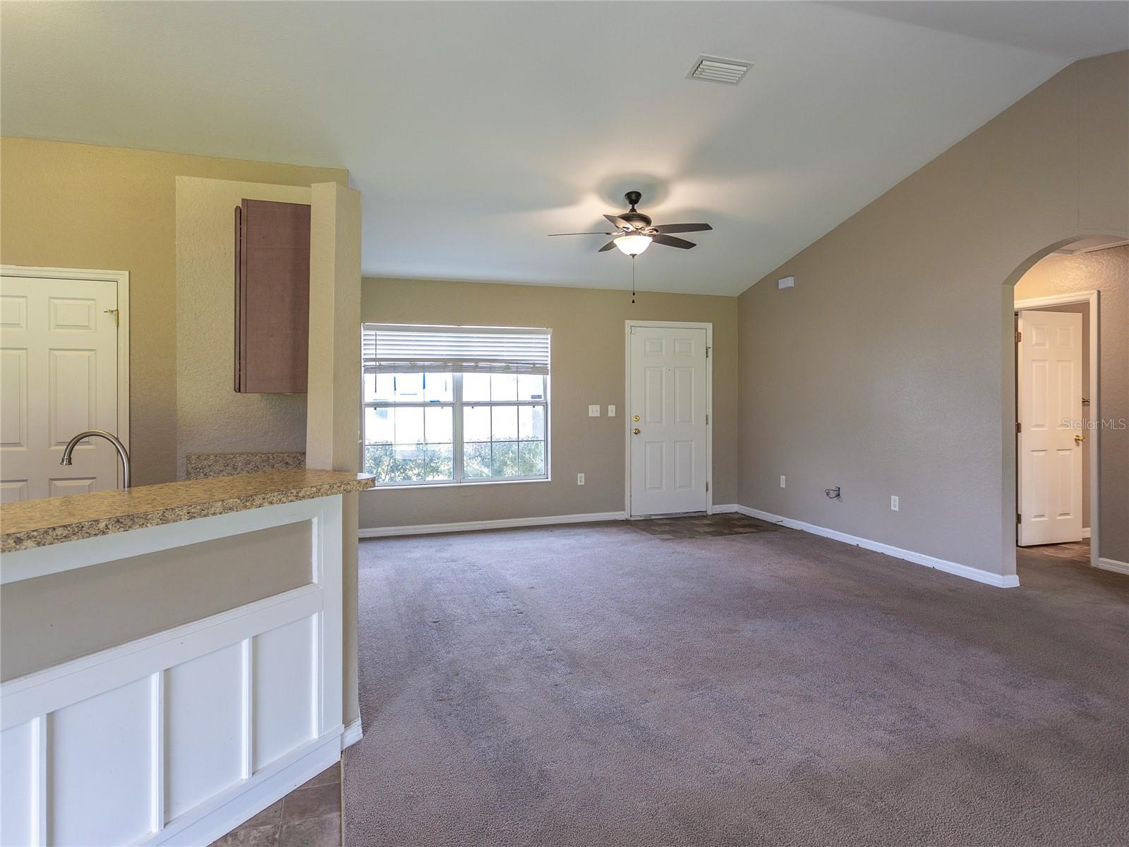 SILVER SPGS SHORES UN 25 - Residential