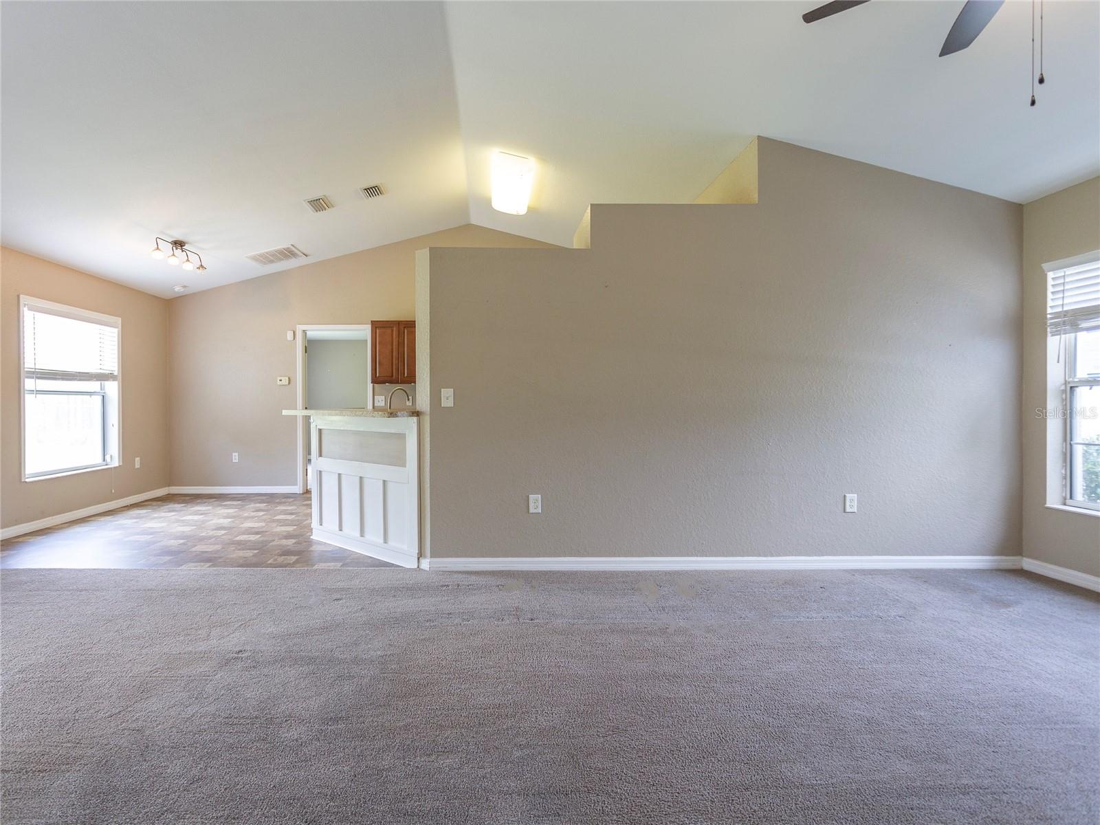 SILVER SPGS SHORES UN 25 - Residential