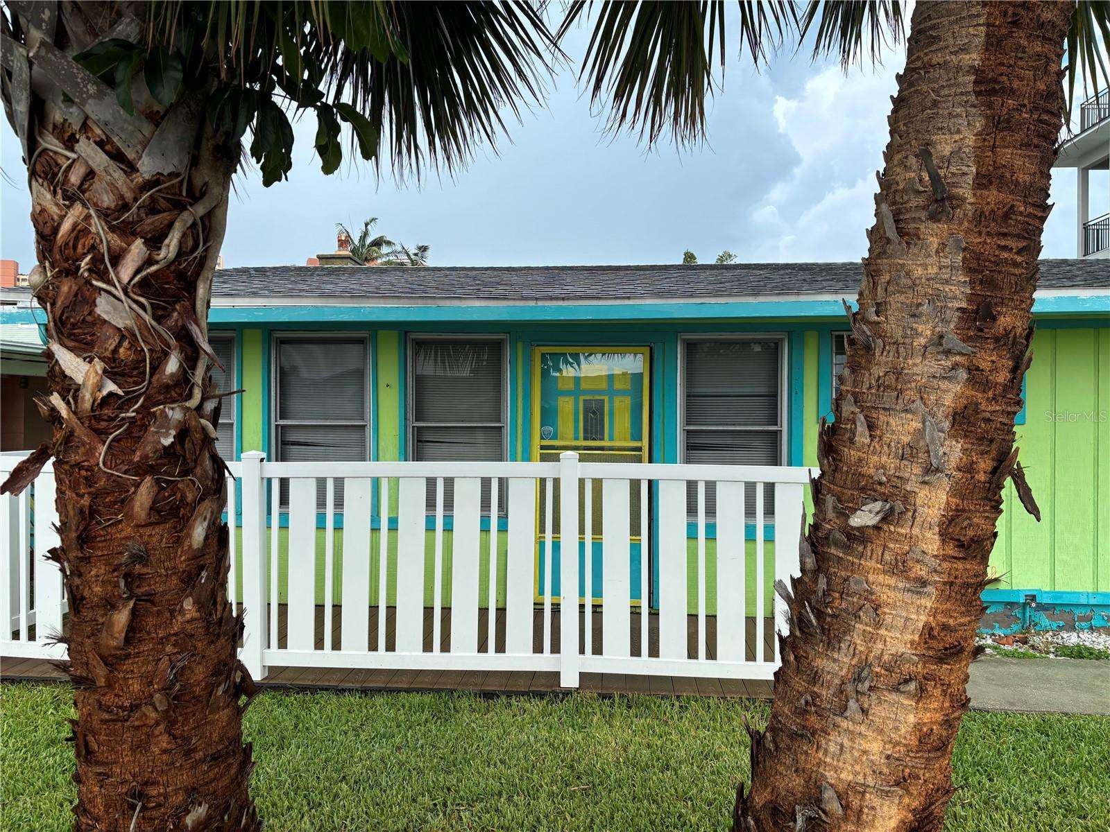 Come make it your own !! Effects of the past winter storms have been remediated. Terrazzo Floors, Fireplace Electrical Permit in hand. Short walk across Gulf Blvd to the beach.