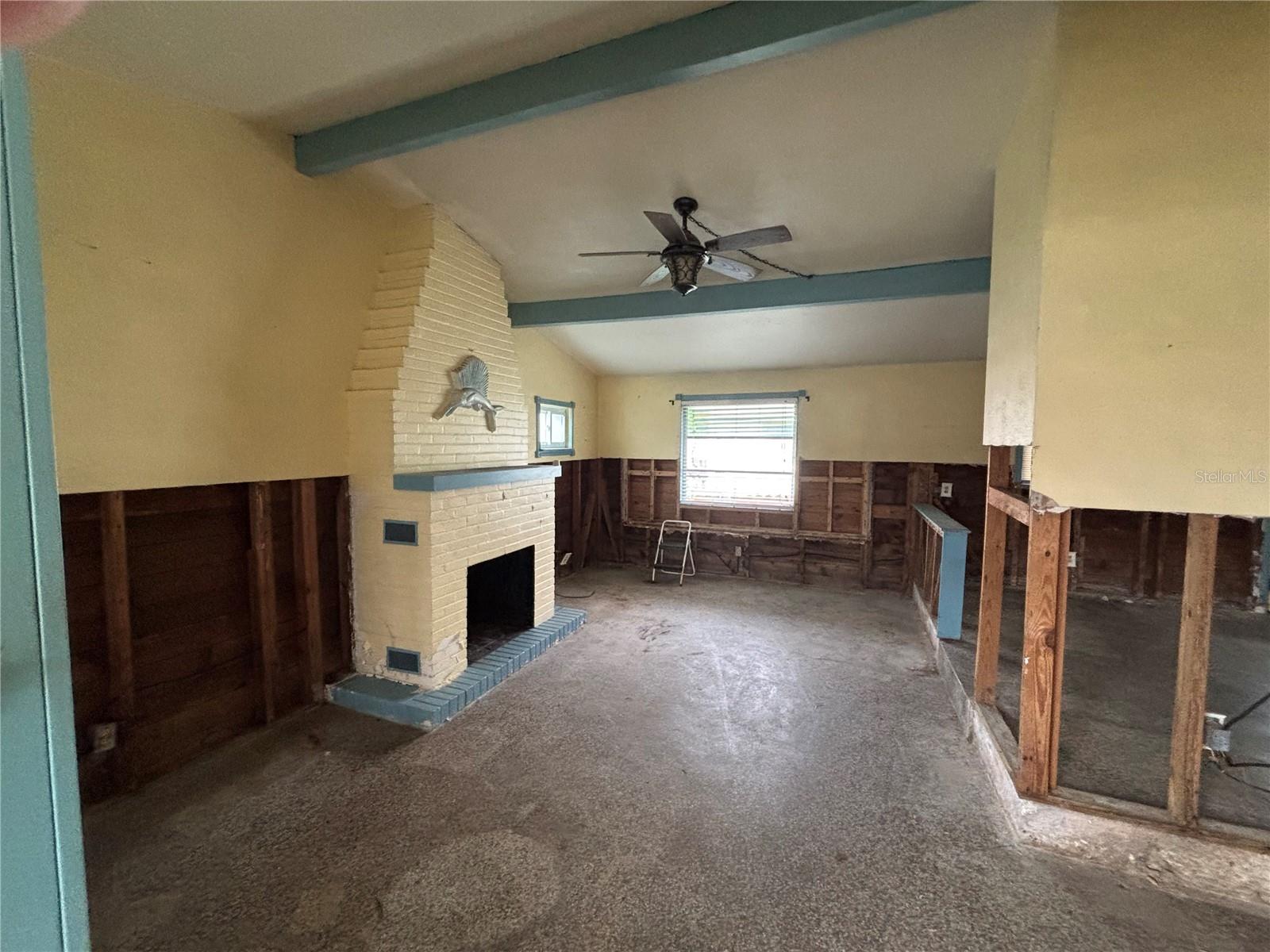 SURFSIDE SUB 3 - Residential