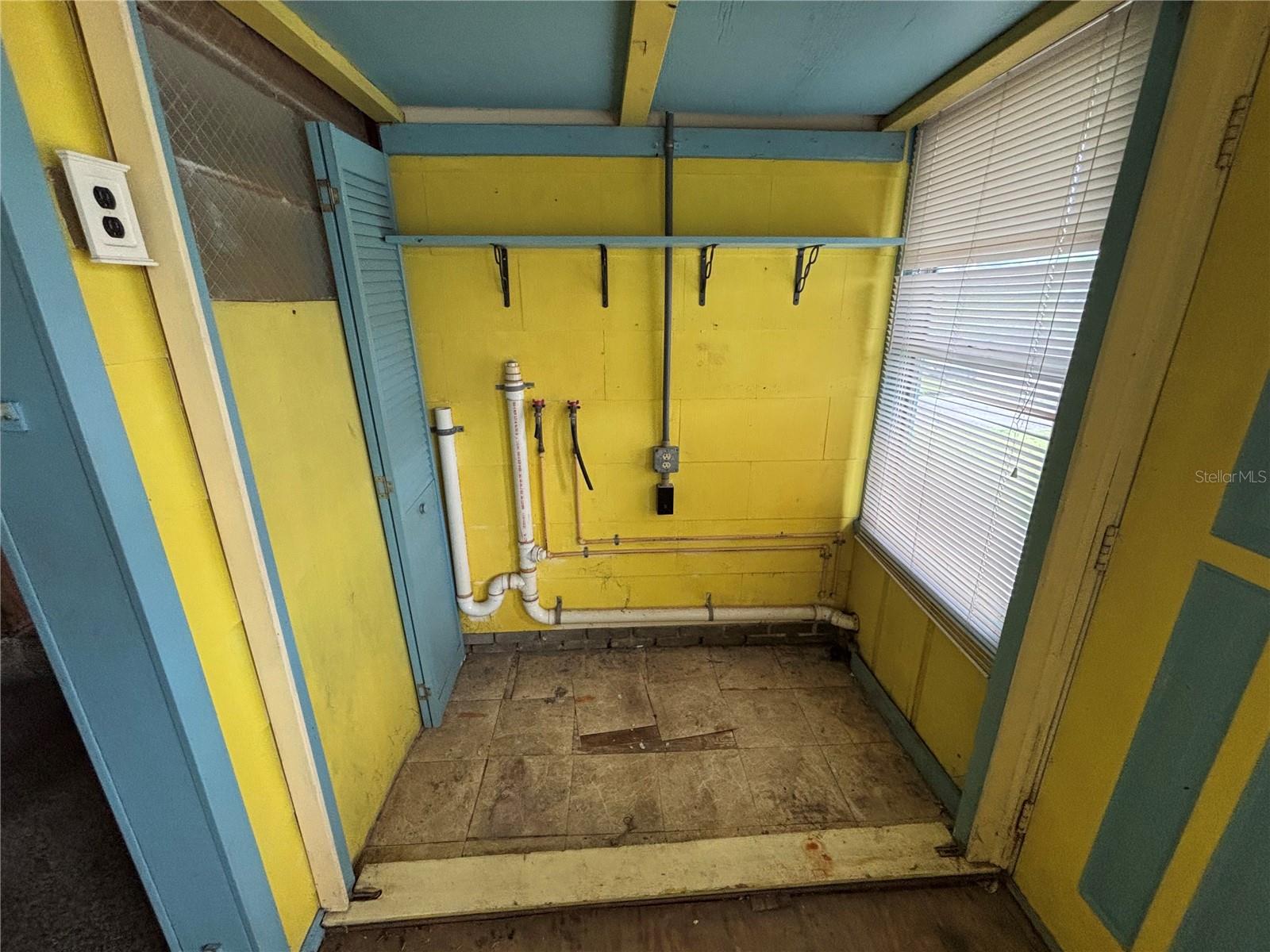 SURFSIDE SUB 3 - Residential